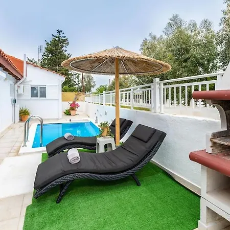 بيت للعطل House Cavo Kiotari *