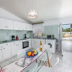 بيت للعطل House Cavo Kiotari *